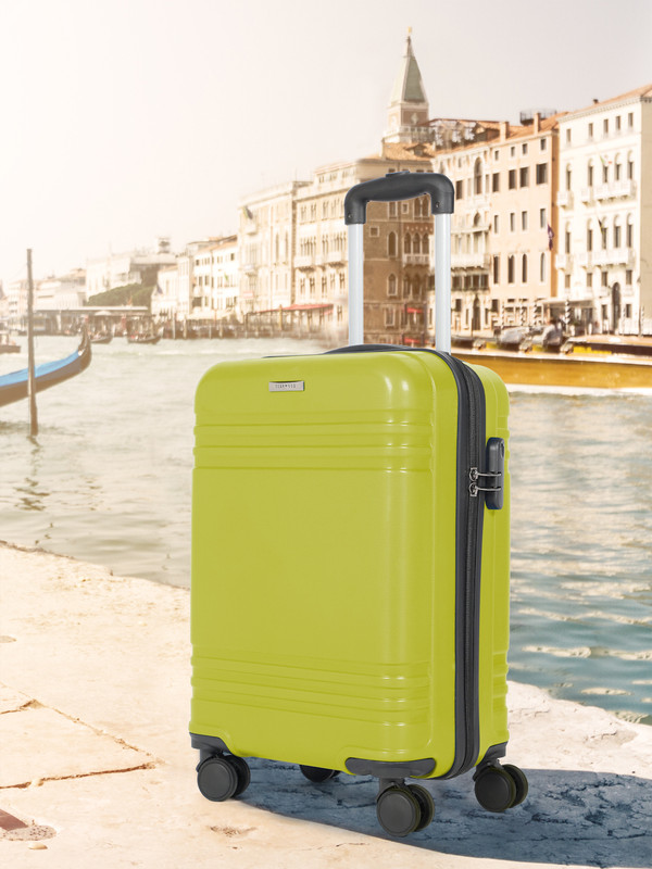 Oneplus Bullets Wireless Z3 In-Ear Neckband With 12.4Mm Drivers, 3D Spatial Audio,10 Mins Charge For 27 Hrs Playback, Ai Call Noise Cancellation, 4 Eq Preset, Dynamic Bass Enhancement & Bt5.4