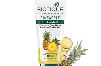 Biotique Pineapple Oil Control Foaming Face Wash | Hydrates Dry Skin | Eliminates Excess Oil | Evens Skin Tone | 100% Botanical Extracts | Suitable For All Skin Types | 100Ml