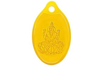 Muthoot Pappachan Swarnavarsham 24K (999) Yellow Gold Oval Laxmi Pendant 2 Gram