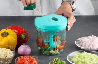 Cello Magic Hand Chopper Xl | Multi Utility Chopper | 5 Stainless Steel Blades | Vegetable And Fruits Chopper | 15 Cuts One Pull | (Chopper, Blade, Whipper) | 900 Ml| Green