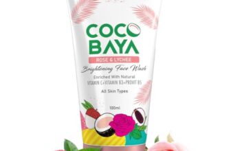 Coco Baya Brightening Face Wash, Enriched With Rose, Lychee Extracts, Vitamin C, Vitamin B3 & Provit B5, Suitable For All Skin Types,100 Ml