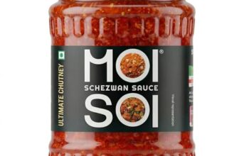 Moi Soi® Schezwan Sauce 575Gms Glass Bottle