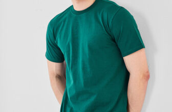 Snitch Solid Men Crew Neck Dark Green T-Shirt