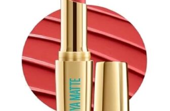 Lakme 9To5 Hya Matte Lipstick Boss Lady Brown 3.6Gm