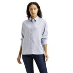 Levi’S Women’S Solid Relaxed Fit Shirt